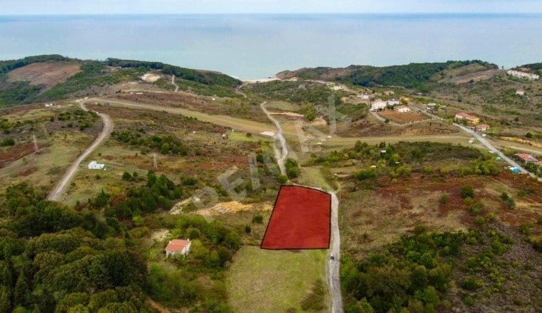 ارض للبيع اسطنبول الاسيوية شيلة مطلة على البحر اسطنبول تركيا 1260 متر مربع