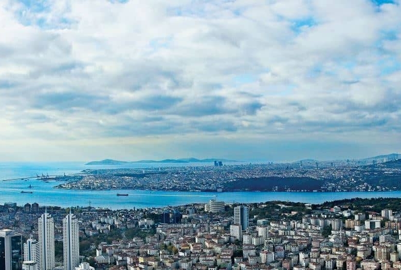 شقق فندقية و مكاتب تجارية للبيع في مركز اسطنبول , مطلة على البوسفور