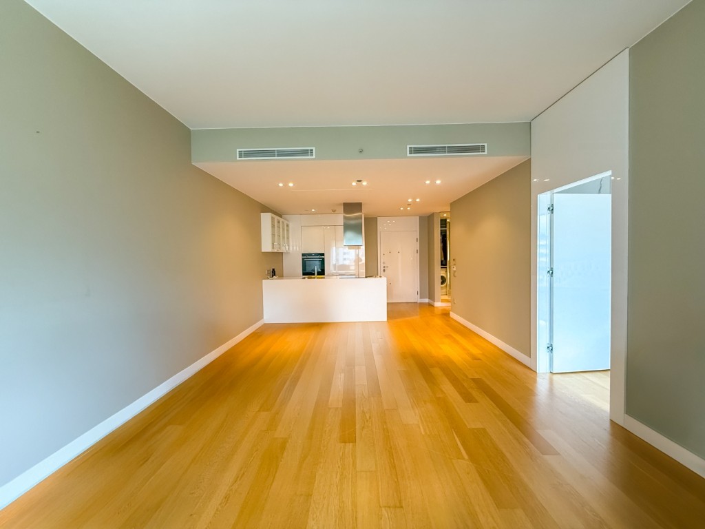 apartment-for-sale-kadikoy-bagdat-street-1-plus-1-1