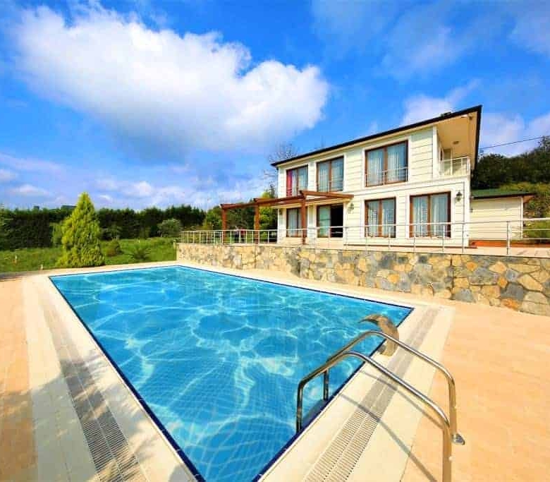 مزرعة للبيع في بيكوز اسطنبول,تركيا