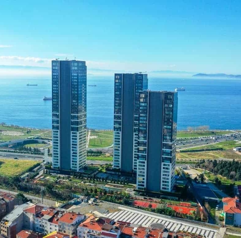 شقق مطلة على البحر مباشرة للبيع في زيتونبورنو , اسطنبول, تركيا