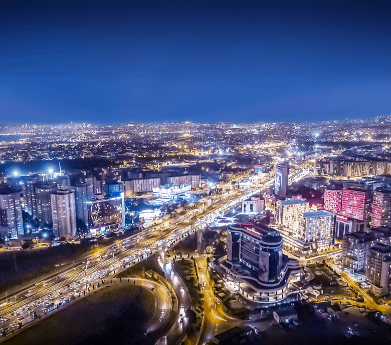 Investment apartments for sale in the center of Istanbul, Topkapi, directly in front of the metro station