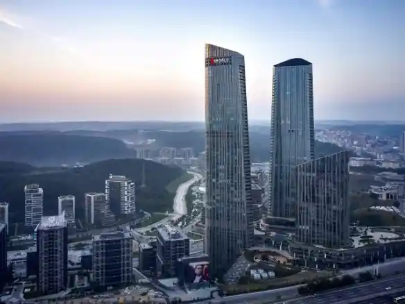 Luxury apartment in Skyland towers Sarıyer Istanbul for sale $500,000